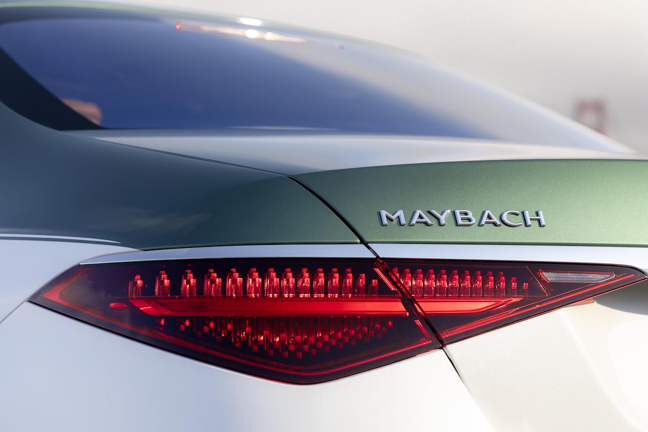 2025_MercedesMaybach_S680_EmeraldIsle_10